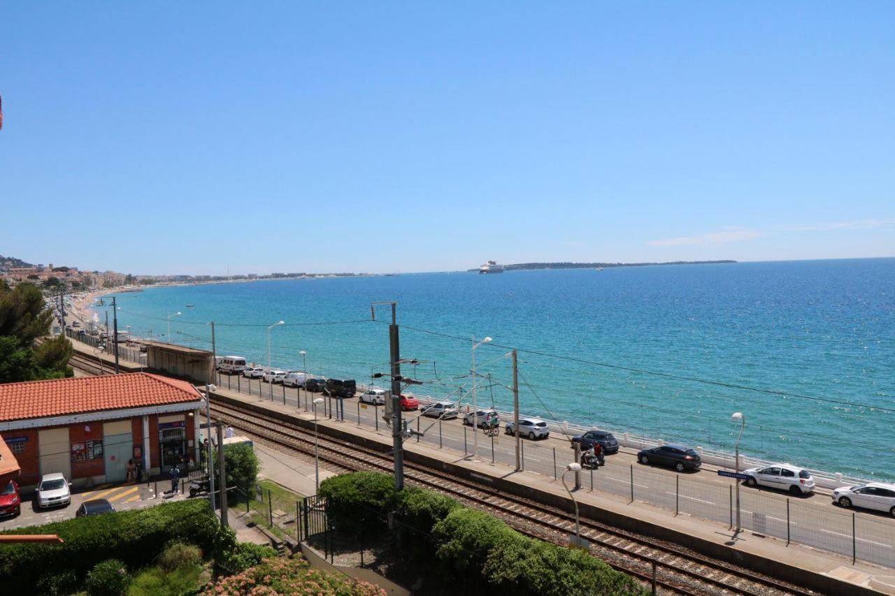 Studio With Beautiful Sea View And Direct Beach Access Cannes Exterior foto