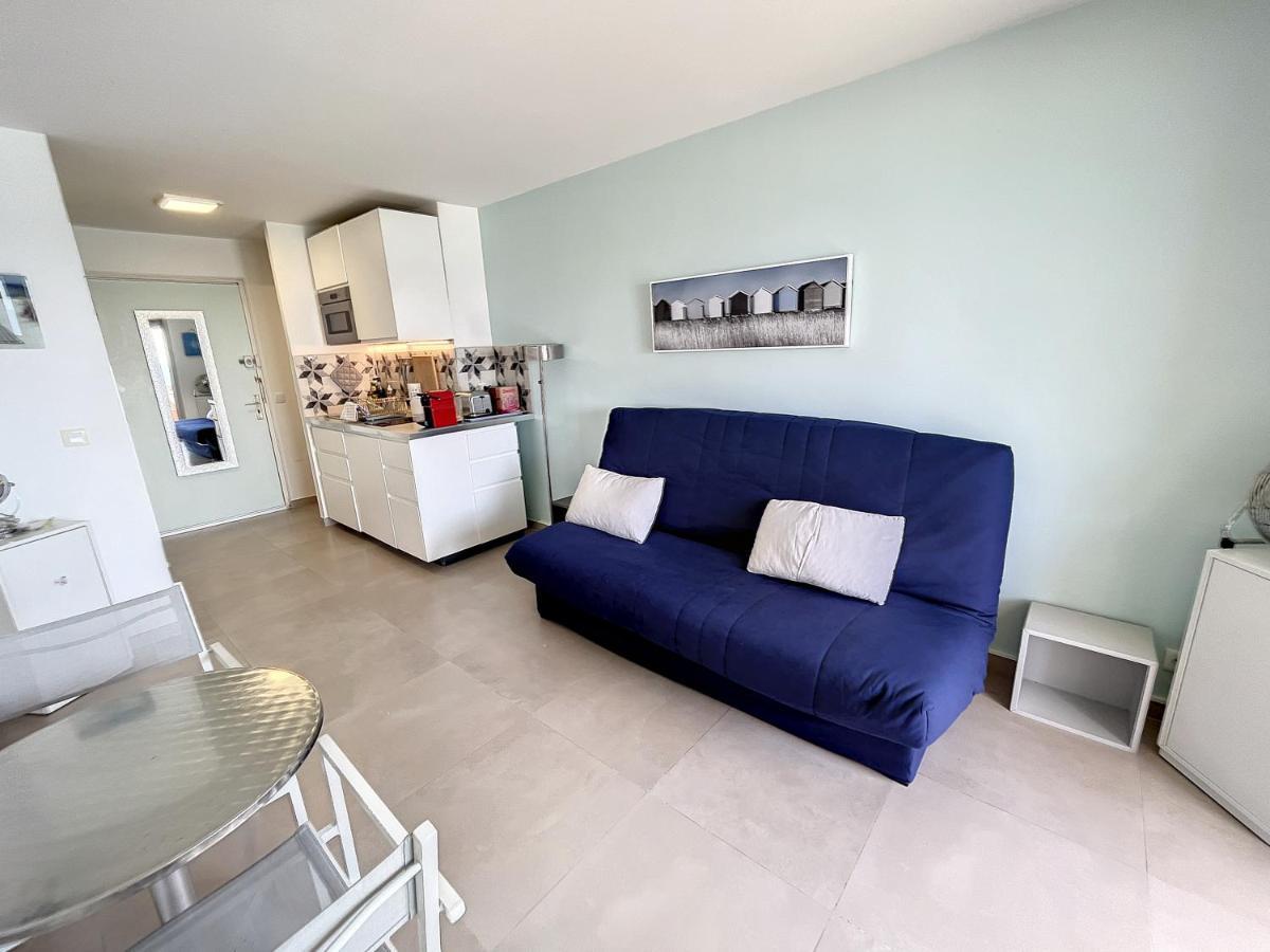 Ferienwohnung Studio With Beautiful Sea View And Direct Beach Access Cannes Exterior foto